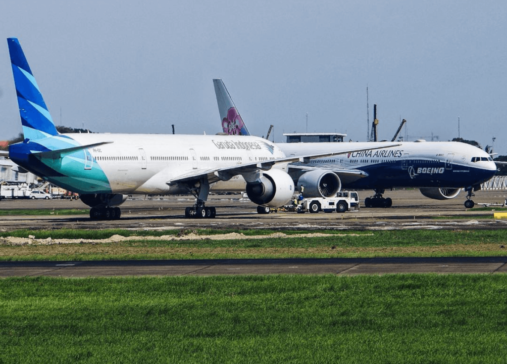 Penjelasan Viral China Airlines Layani Rute Jakarta - Makassar - PinterPoin