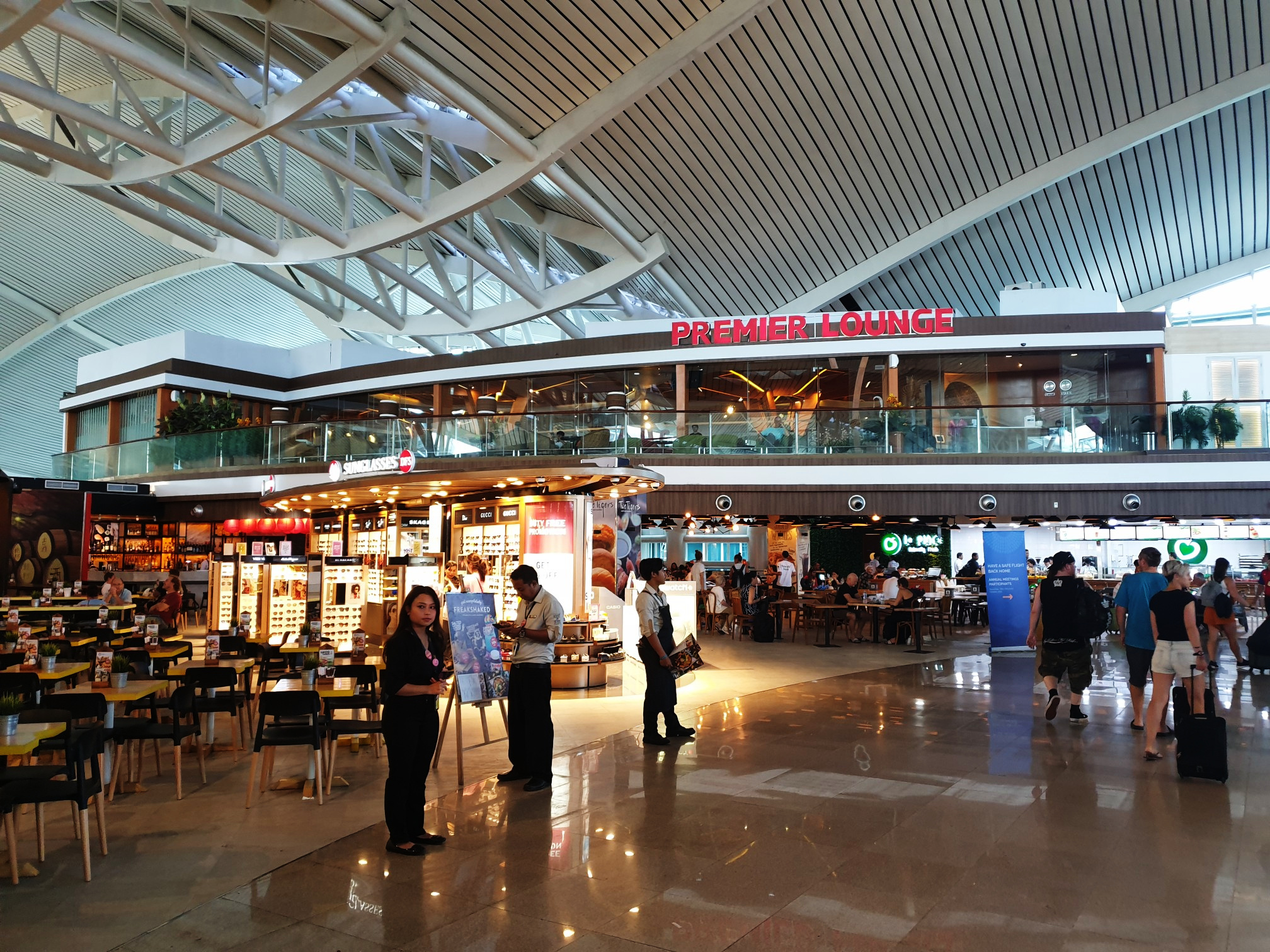 Review Kartu Kredit Standard Chartered Visa Infinite PinterPoin