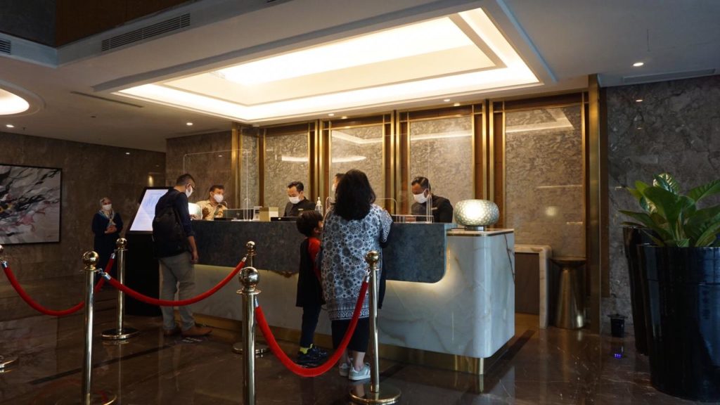 Review The Ritz-Carlton Jakarta Pacific Place PinterPoin