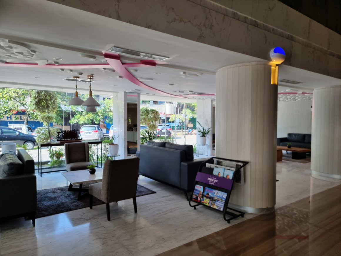 Hotel Review: Mercure Jayapura - PinterPoin