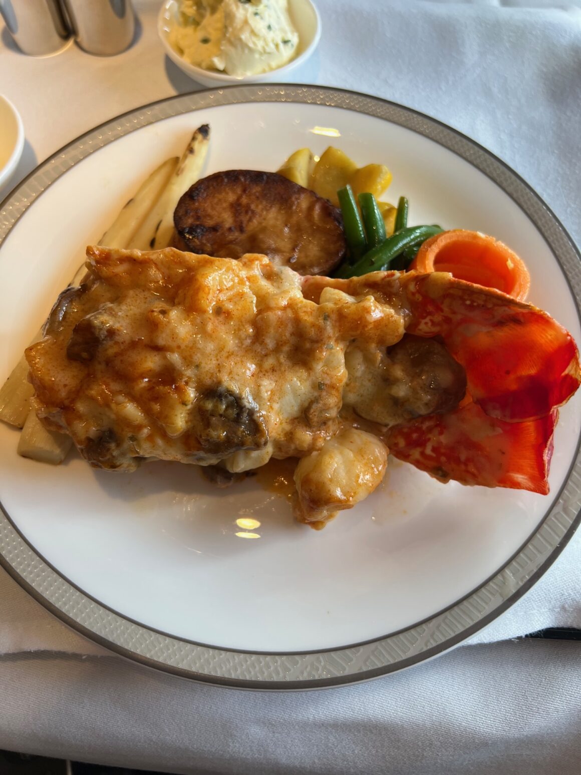 Singapore Airlines Book The Cook (BTC) Lobster Thermidor Worth the